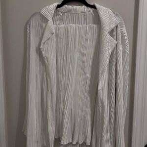 Long sleeve white plisse matching set with pants